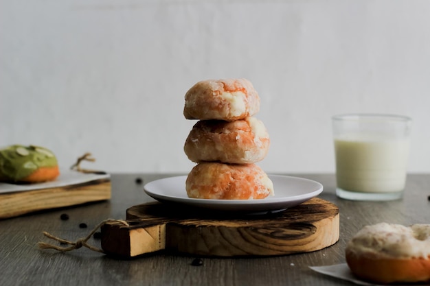 Bomboloni cake is sweet and high in carbohydrates