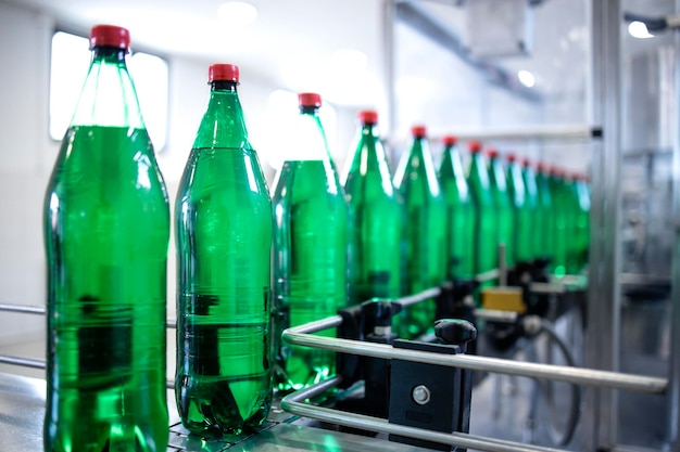 Bottling plant and sparkling water production on conveyor belt machine