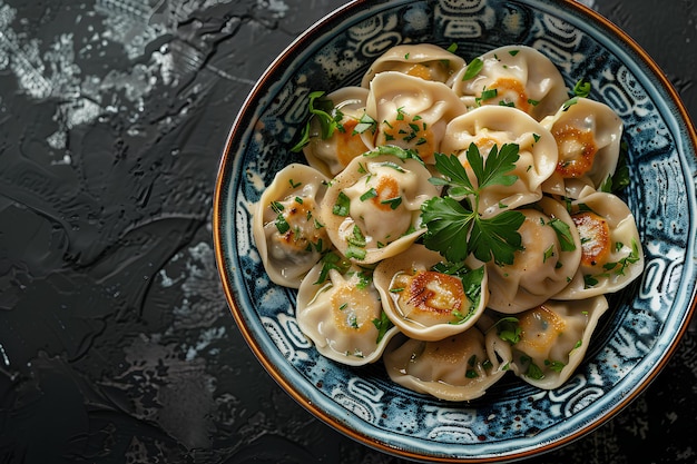 Photo a bowl of dumplings with a floral pattern on the table