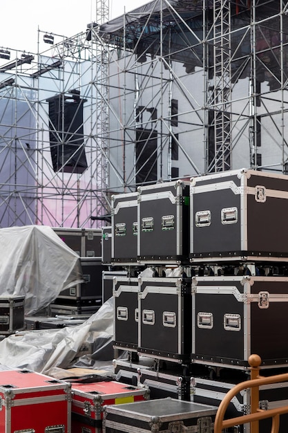 Box rack for transportation of concert equipment