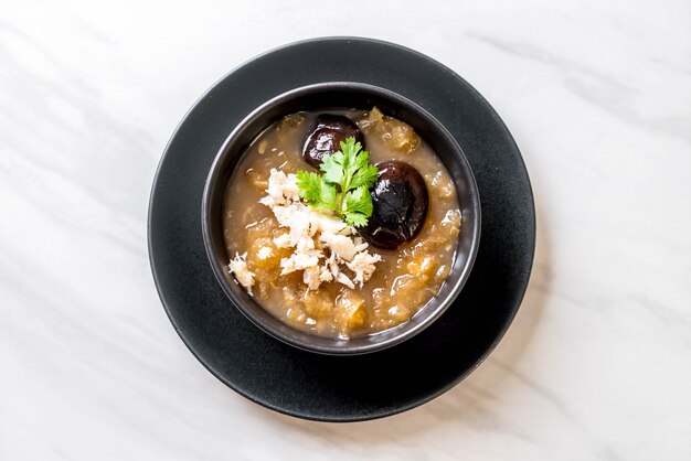 Braised Fish Maw in Red Gravy Soup with Crab 