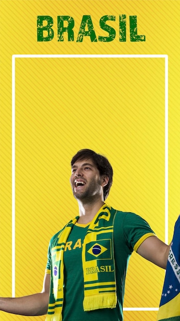 Photo brazilian player man celebrating on a yellow background