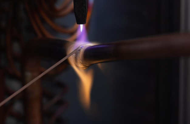 brazing copper pipes with a gas torch