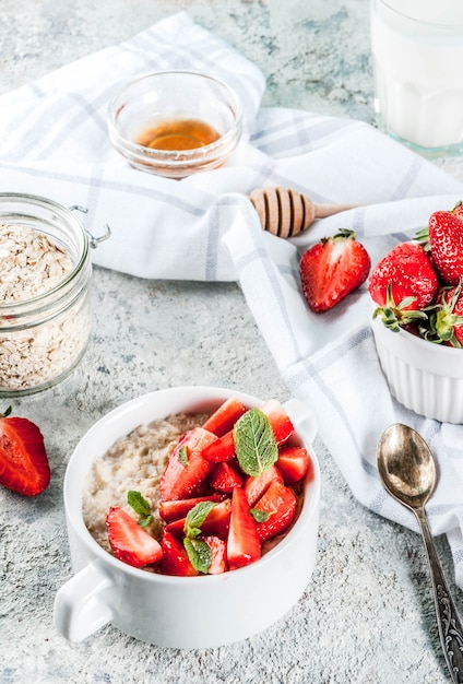 Breakfast oatmeal with strawberry