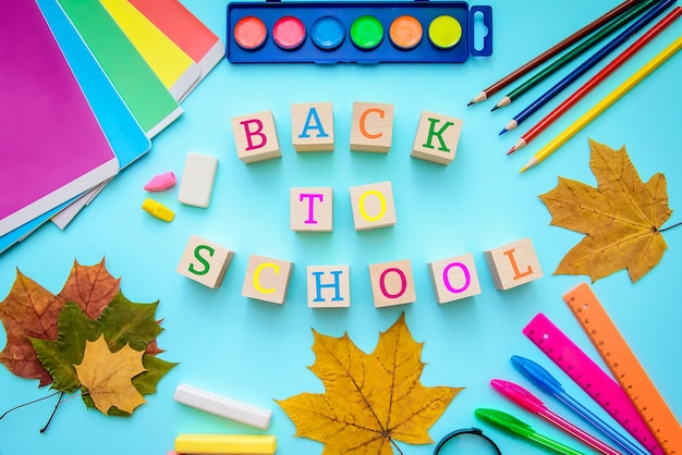 Bright card with the inscription: Back to school