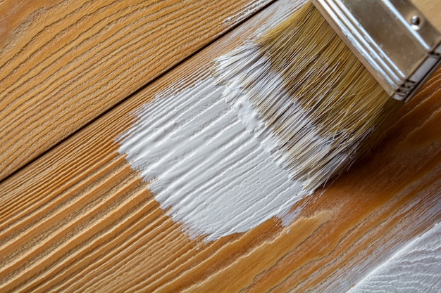 Brush stains white pine boards