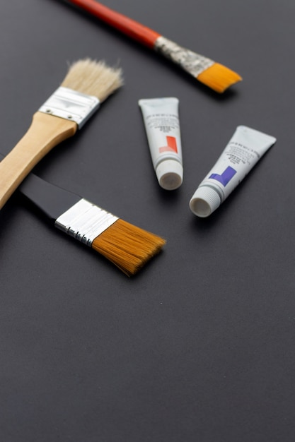 Brushes and paint tube