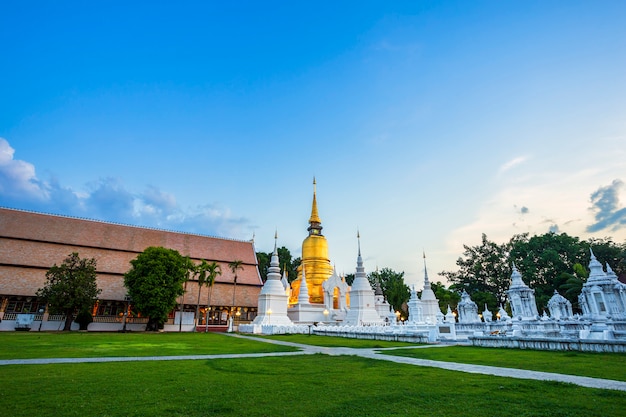 Buddhist temple in a Thai city