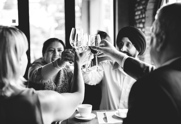 Photo business people dining together concept