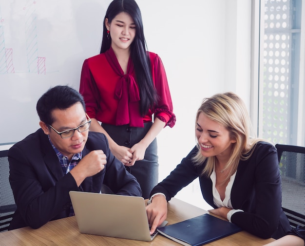 Business people in meeting room,Business team explaining new business ideas