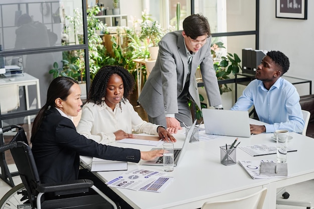 Business people working in team at meeting