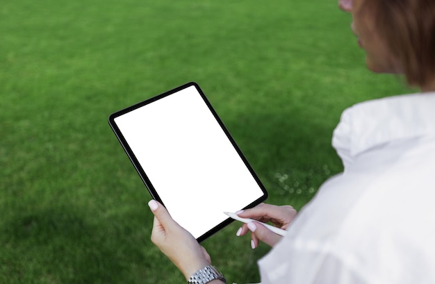 Business woman Using tablet with pencil