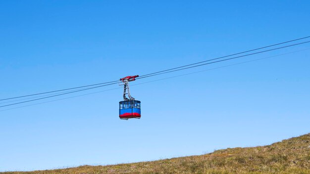 Cable car go up to Bucegi