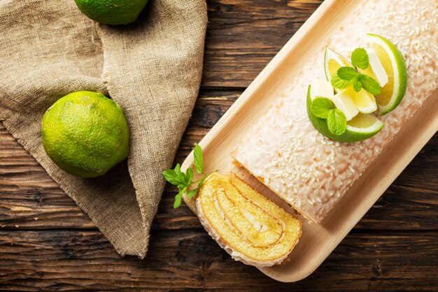 Cake roll with lime and white chocolate