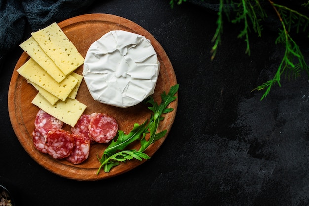 camembert or brie, cheese plate