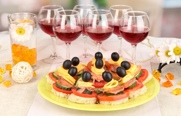 Canapes and wine in restaurant