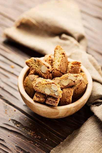 Cantuccini in wooden bowl