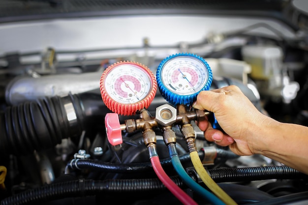 Car air conditioner check service, leak detection, fill refrigerant.