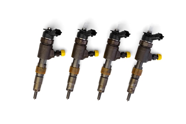 Photo car diesel injectors isolated on white background