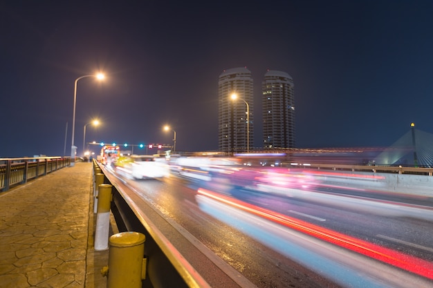 Car traffic on the bridge