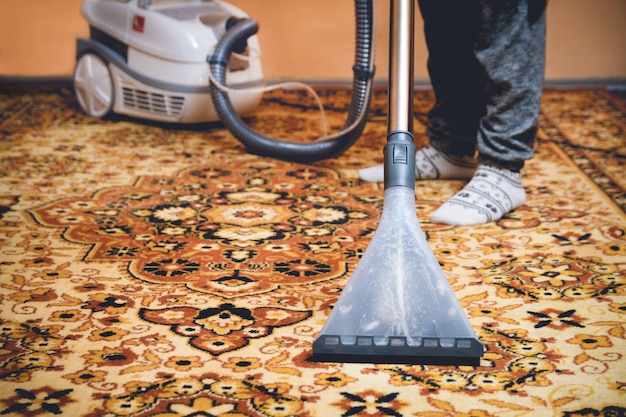 Carpet cleaning vacuum cleaner