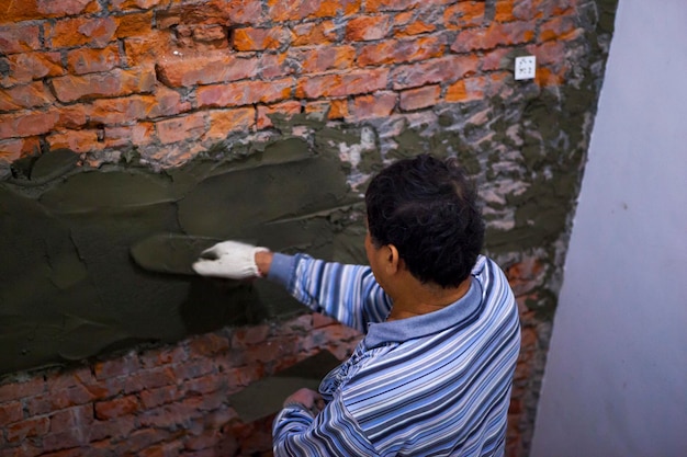 Cement workers are professional repairing mud work projects