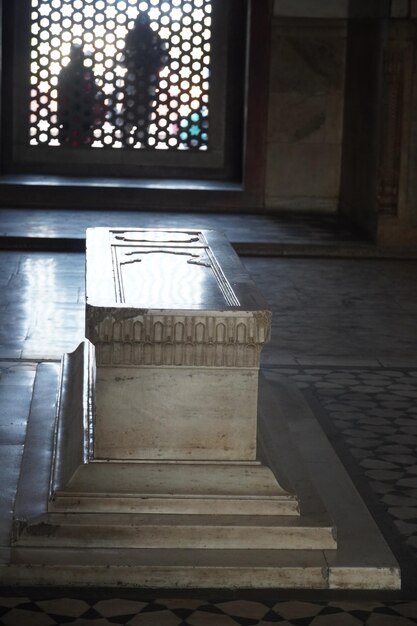 Cenotaphs at humayun's tomb background