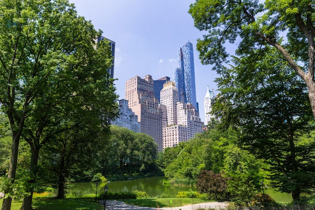 Photo central park the pond manhattan new york