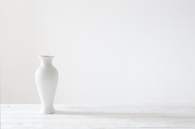 Photo ceramic white vase on white background