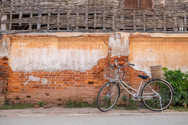 [CHIANG KHAN] Bicycle and Old house in Chiang khan Thailand