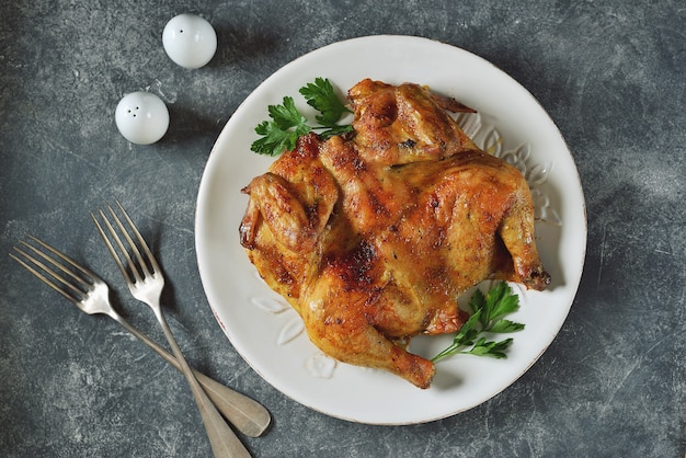 Chicken with spices and garlic