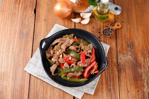 Chinese cuisine Stir fried beef with black pepper