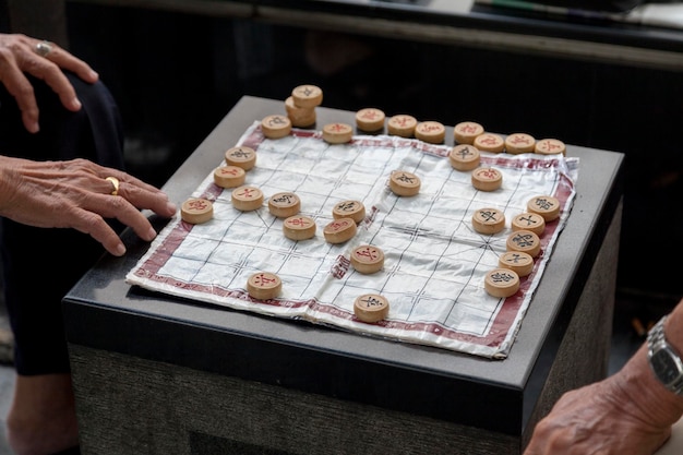 Chinese men playing xiangqi