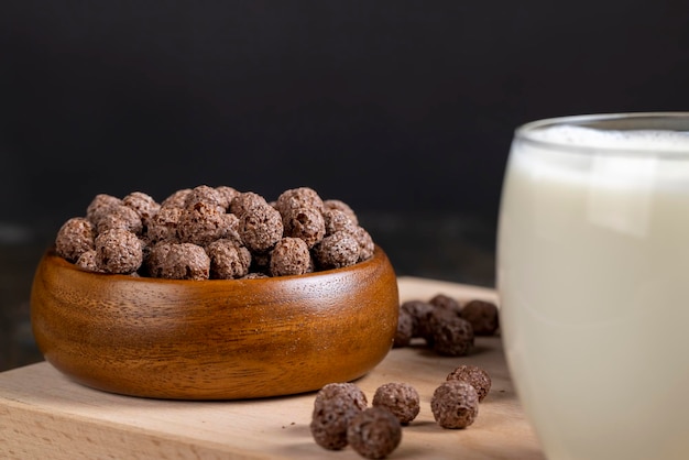 Chocolate balls are used as a dry breakfast with the addition of milk or yogurt