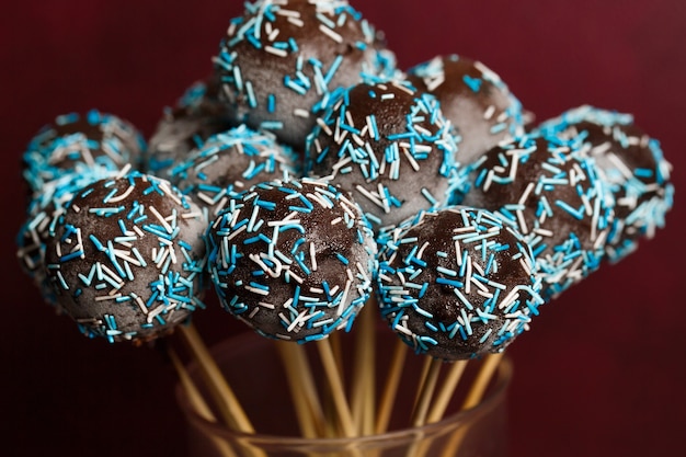 Chocolate cake pops 