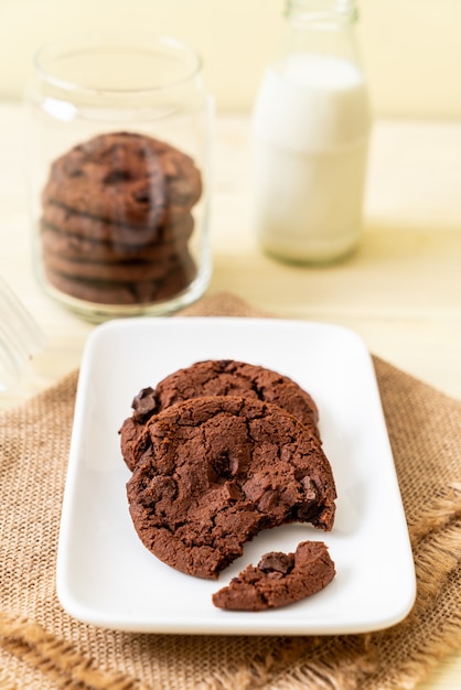 chocolate cookies with chocolate chips