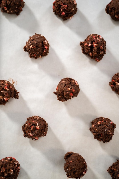 Chocolate cookies with peppermint chips