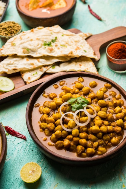 Chola or Chole or Choley Curry with Naan and rice