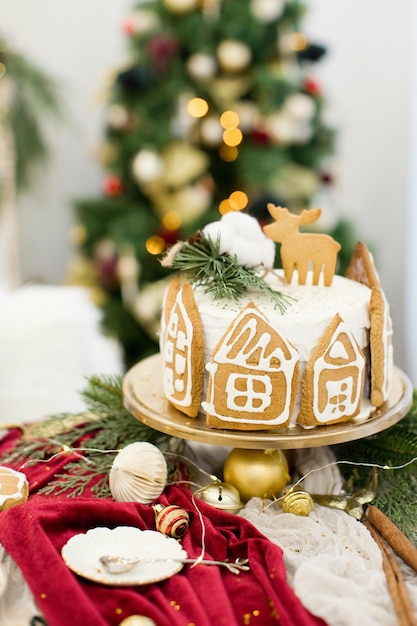 Christmas cake with gingerbread cookies