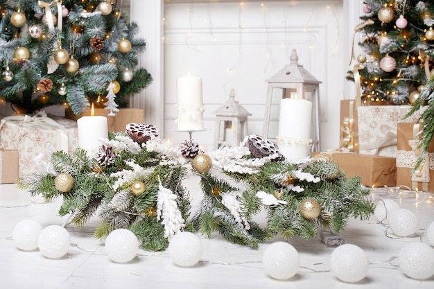 Christmas decor. Christmas tree decorations and holiday homes.