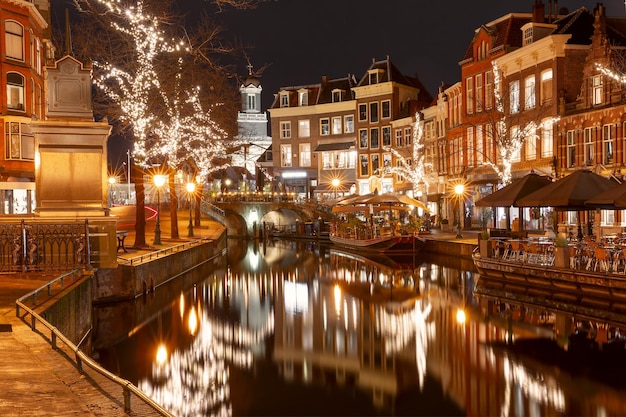 Christmas Leiden canal Oude Rijn