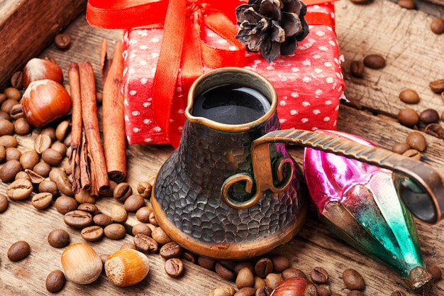 Photo christmas toy and fragrant coffee