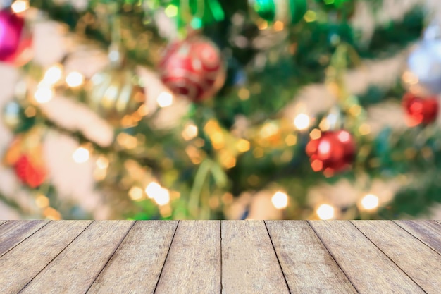 Christmas tree with bokeh light blur background