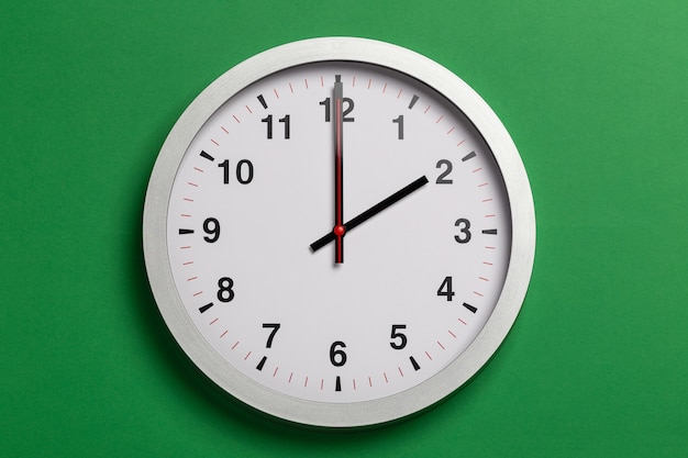 clock shows two o'clock