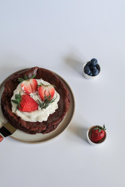 Photo close-up of breakfast on table against white background