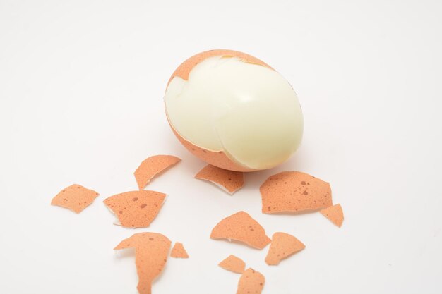 Photo close-up of broken glass against white background