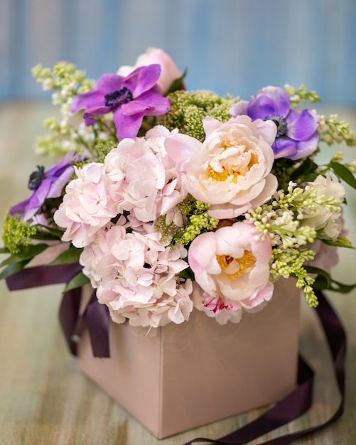 Close up on colorful Tulipan flower bouquet