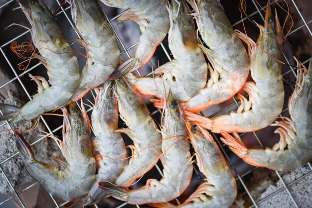 Photo close-up of dead fish for sale