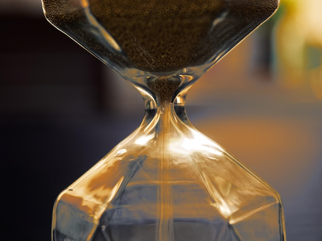 Photo close-up of hourglass