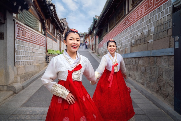 Close up on Korean ladies in Hanbok dress